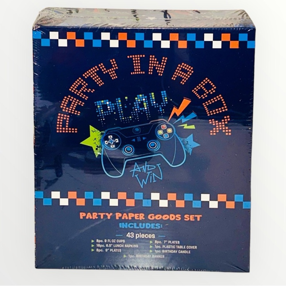 GAMER 43 PC PARTY IN BOX KIT - NEW
